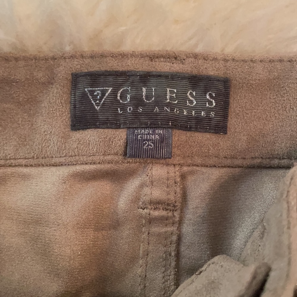 Guess Metallic Gold mini skirt - Picture 2 of 5